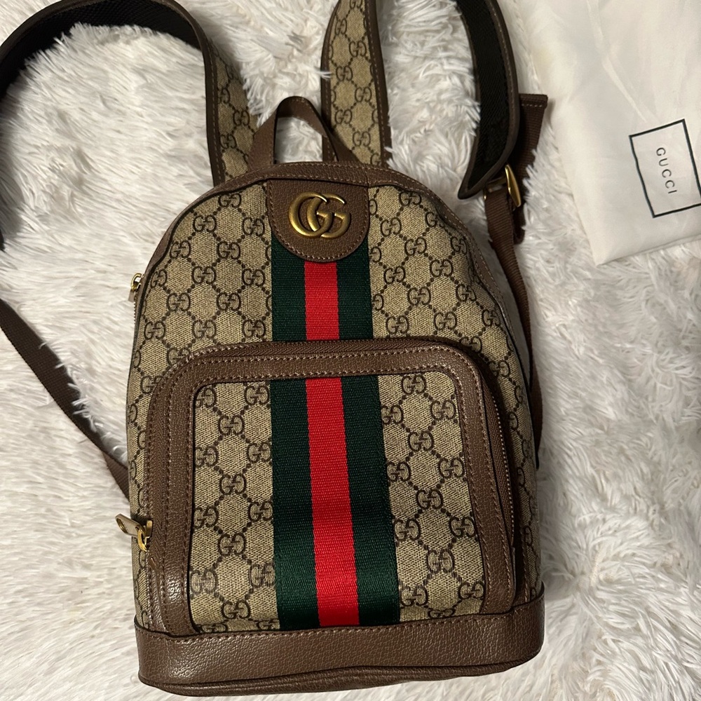 Gucci back pack and wallet